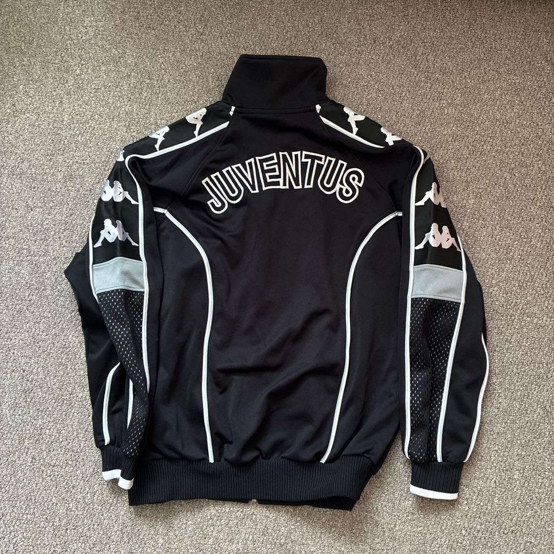 Juventus ジャケット ブラック　ユベントス　トラックジャケット 短丈