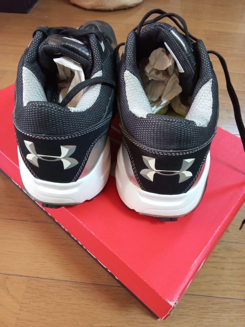 アンダーアーマー　スニーカー　NATURAL II TRAINER　29.5