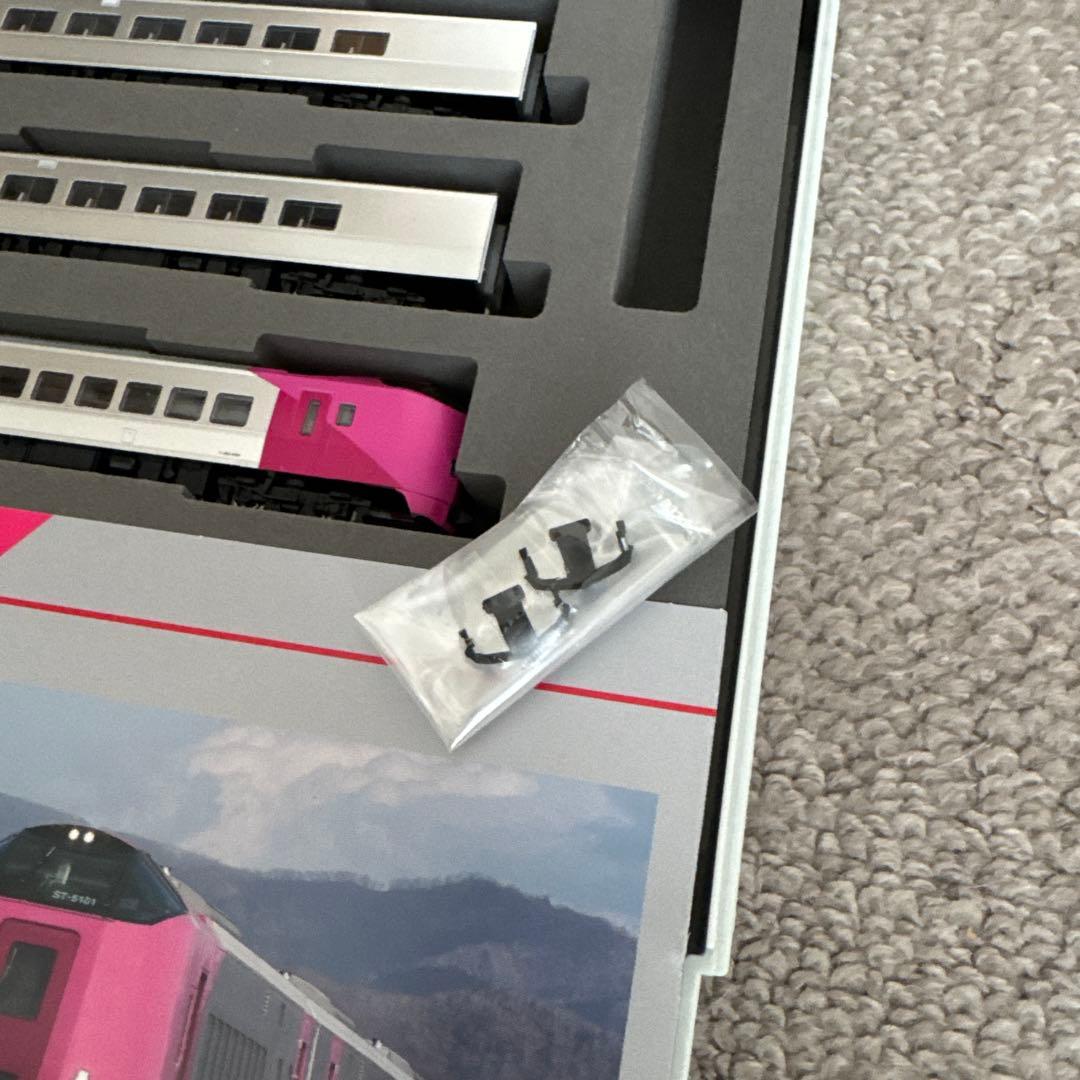 98434 JRキハ2615000系特急ディーゼルカー(はまなす)セット