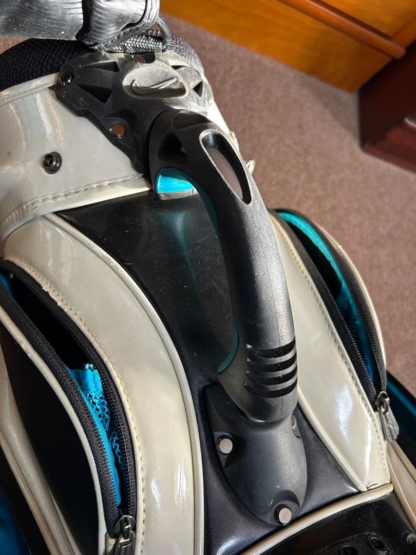 ナイキ キャディバッグ ホワイト/ブラック/ブルー