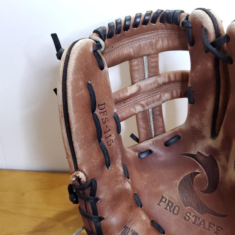 ウイルソン A2000レプリカ DFS 限定モデル 内野用 軟式グローブ