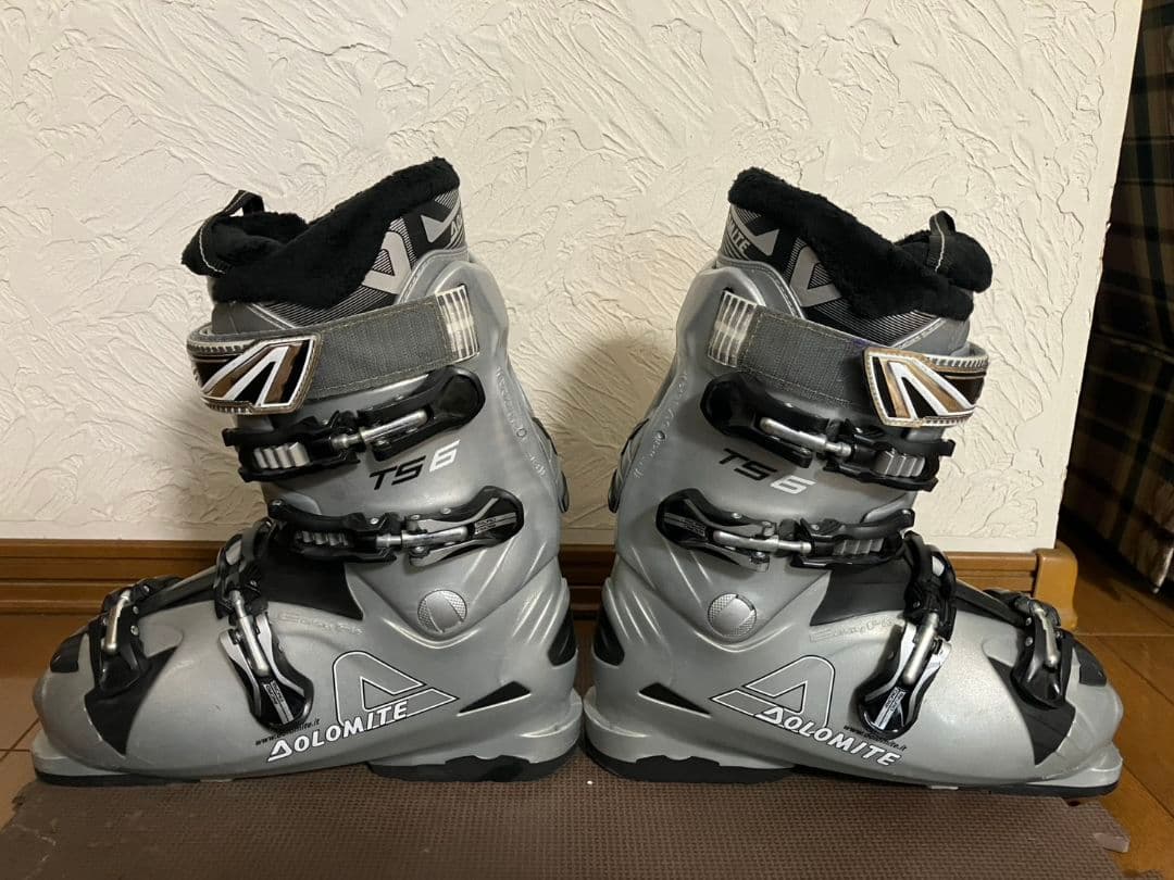 DOLOMITE スキーブーツ 27cm　足幅広め WALKモード付 保温性抜群
