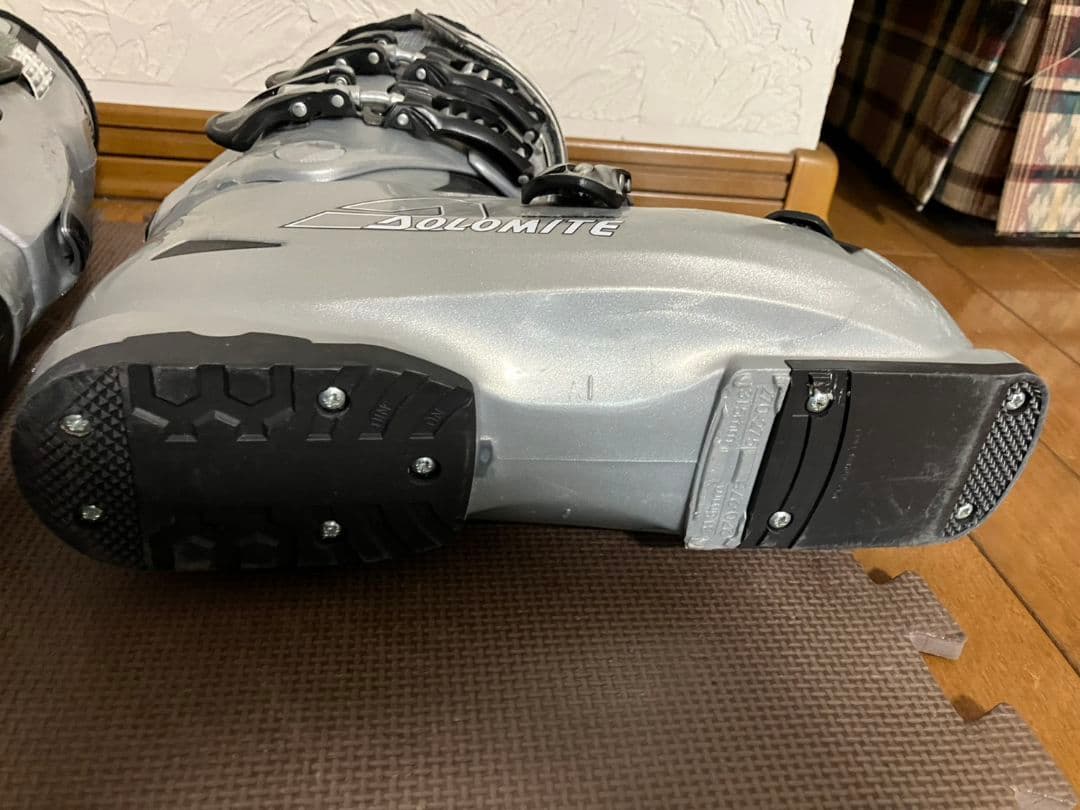 DOLOMITE スキーブーツ 27cm　足幅広め WALKモード付 保温性抜群