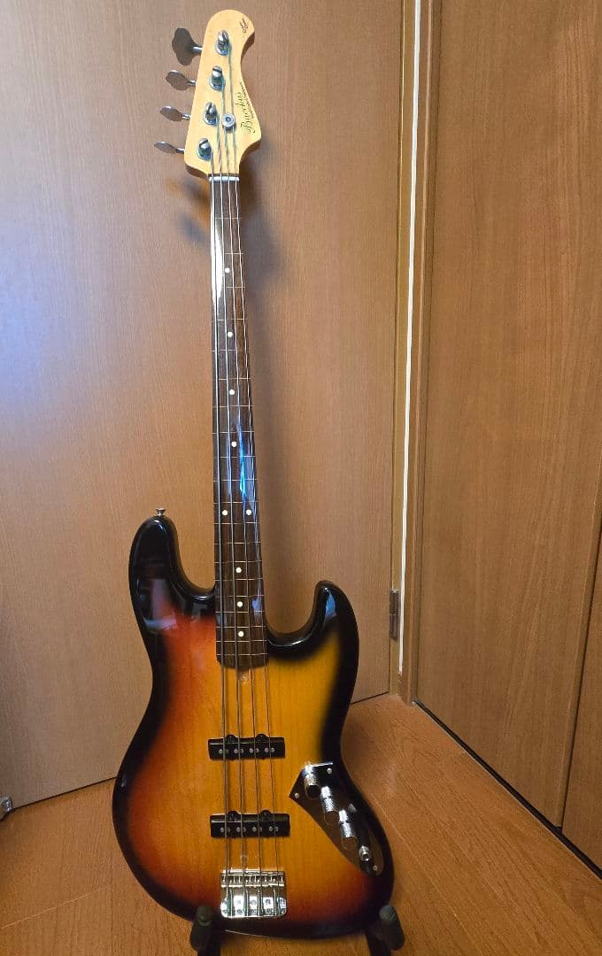 Bacchus Global Series バッカス エレキベース フレットレス