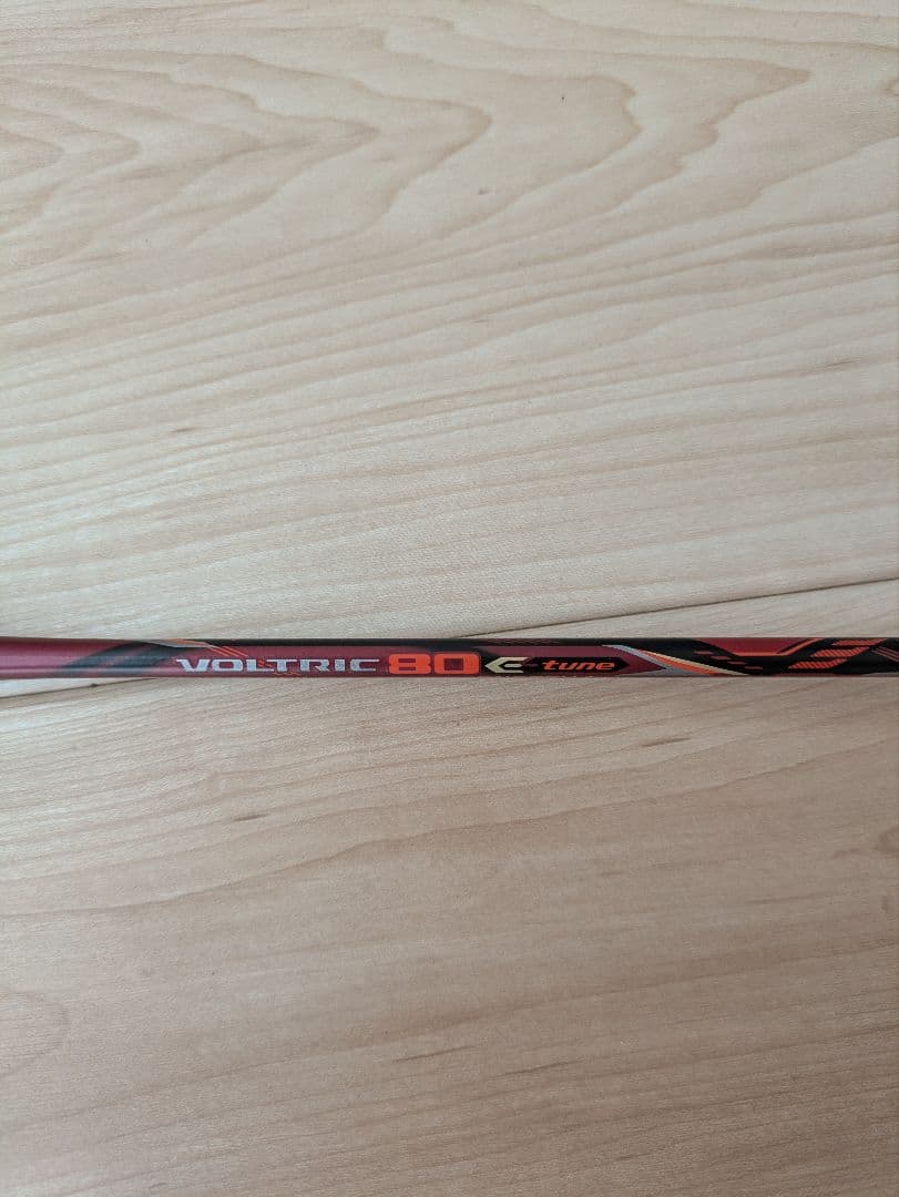VOLTRIC 80 E-Tune バドミントンラケット