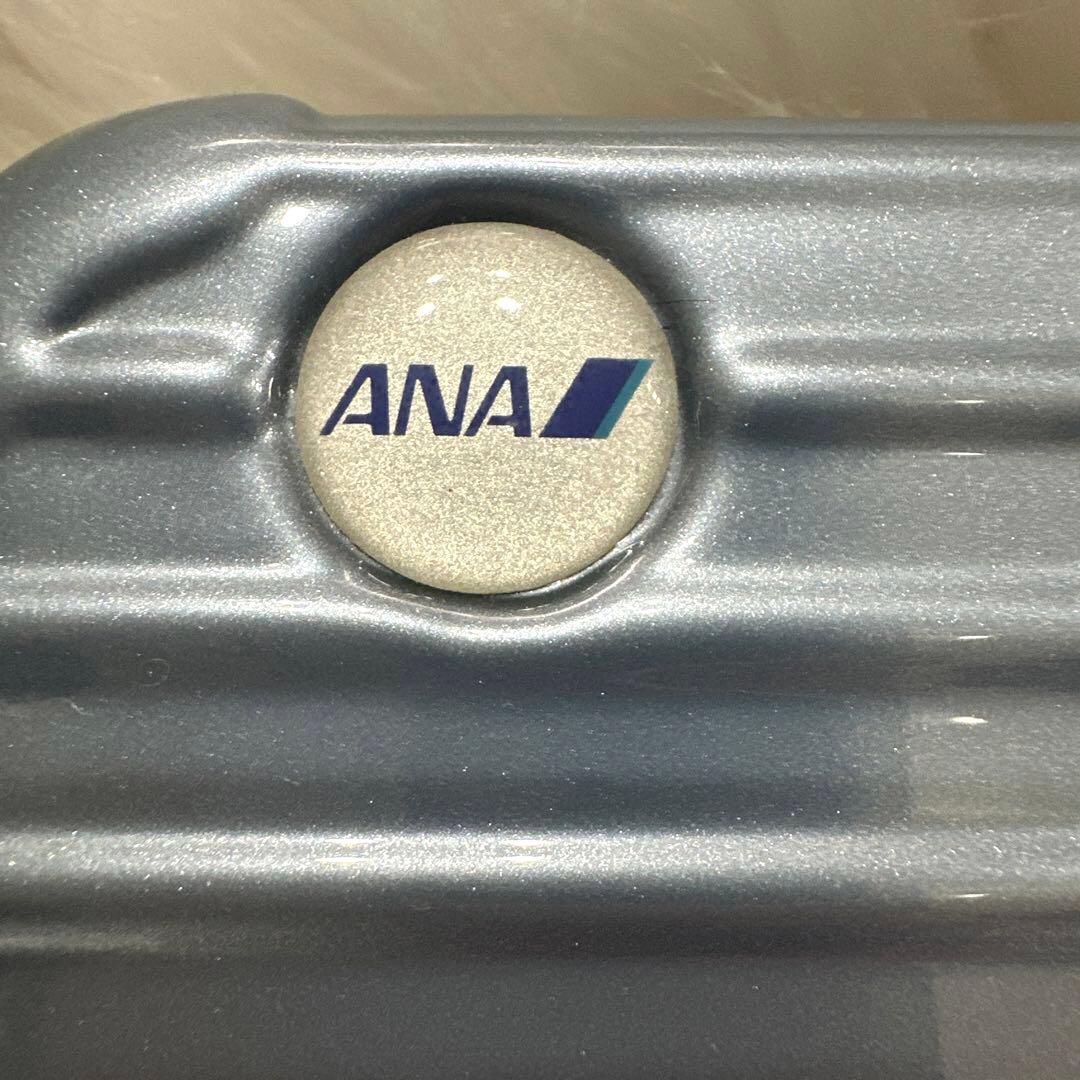 【未使用級】ANA RIMOWA アメニティポーチ ファーストクラス 光沢感