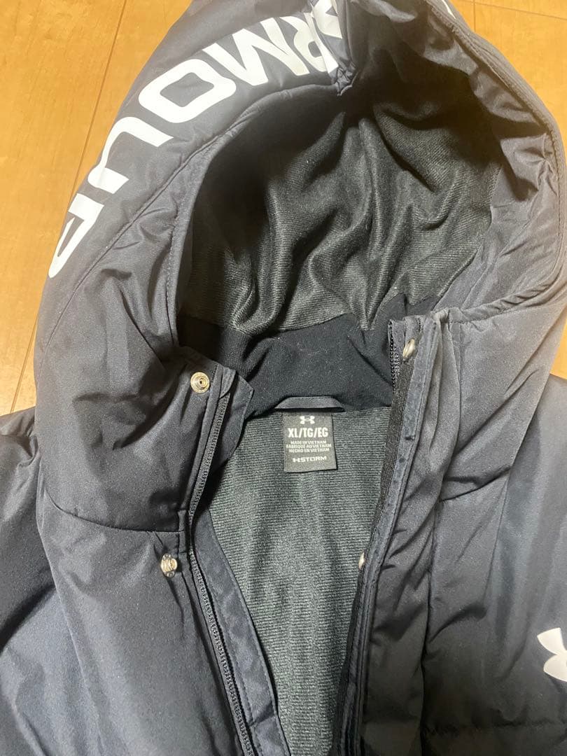 UNDERARMOUR ロングベンチコート　XL 美品