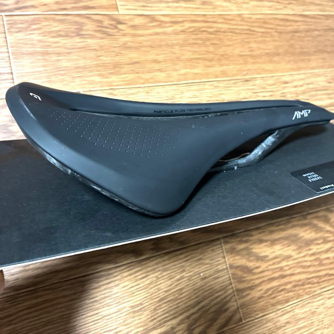 新品‼️カデックス CADEX AMP サドル カーボン 145mm 値引❌