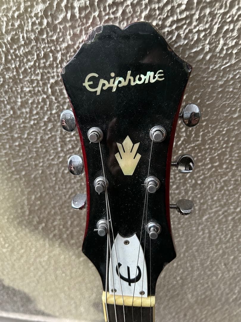 Epiphone Riviera セミアコースティックエレキギター　ハードケース
