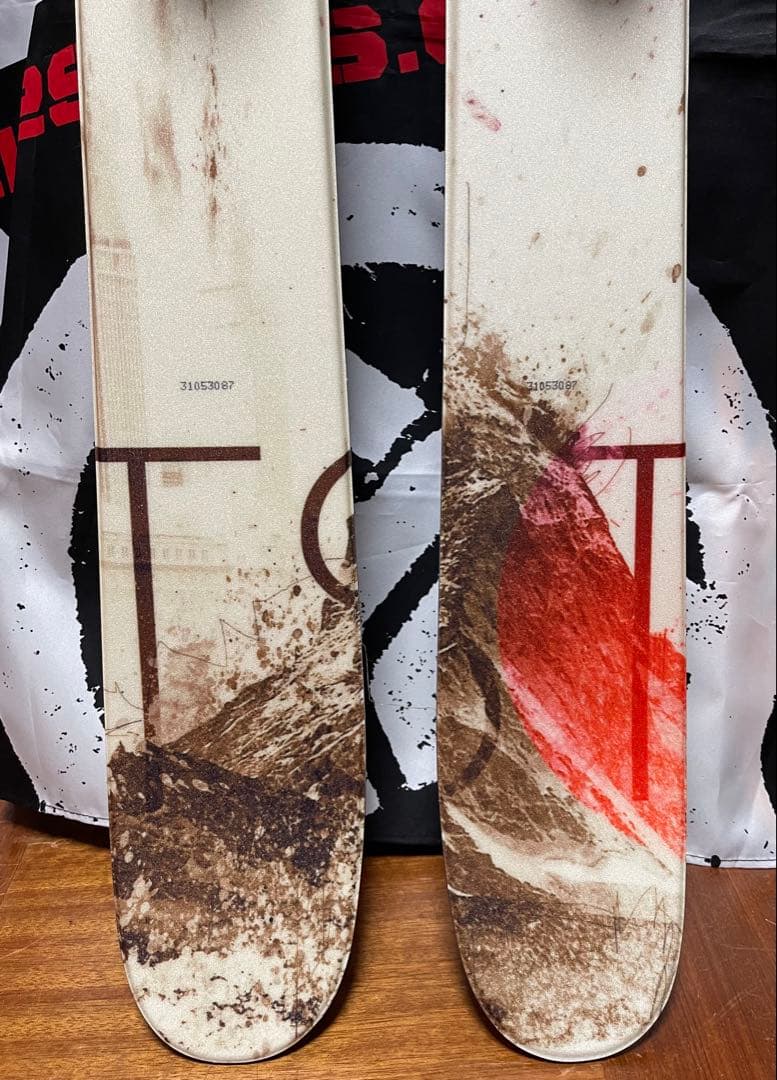 ARMADA アルマダ TST 174㎝ MARKER SQUIRE11付き