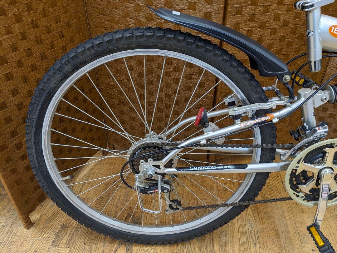 U023 マウンテンバイク　26インチ　サスペンション付き　シルバー