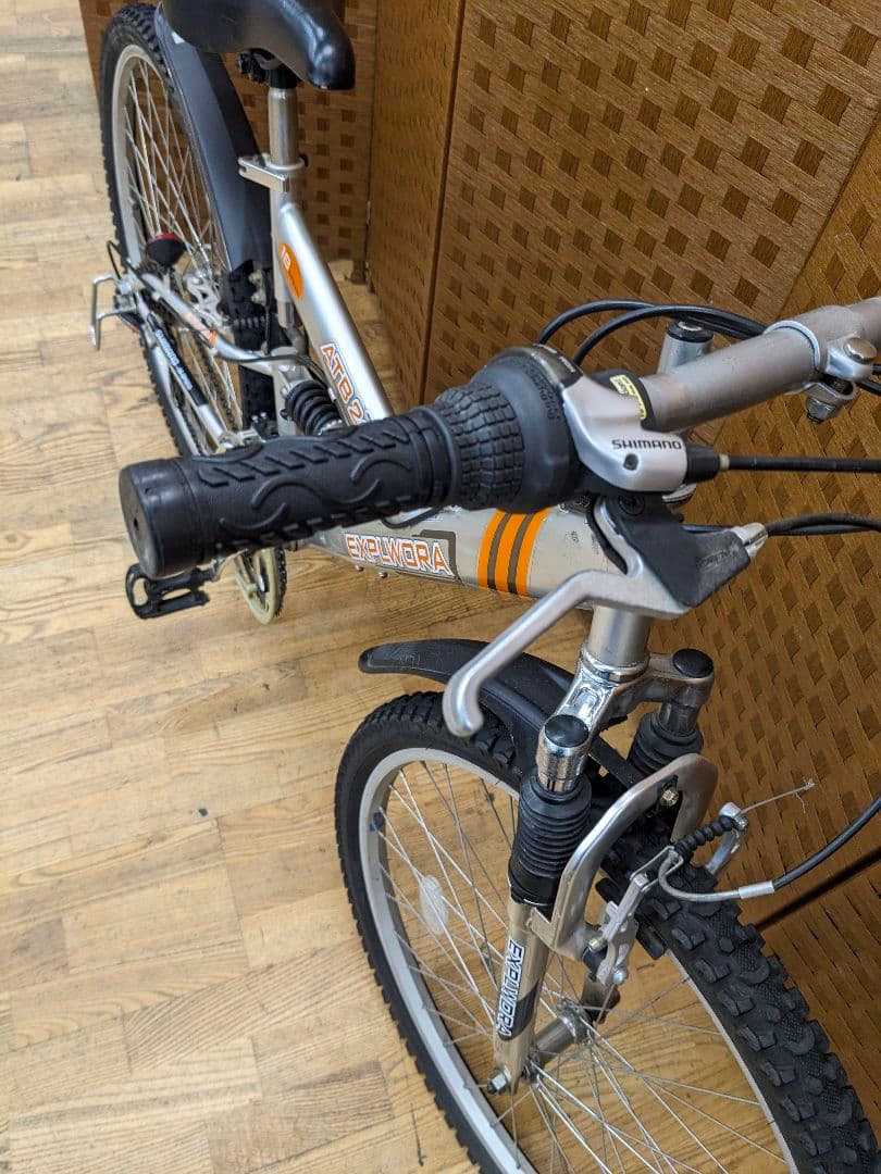 U023 マウンテンバイク　26インチ　サスペンション付き　シルバー