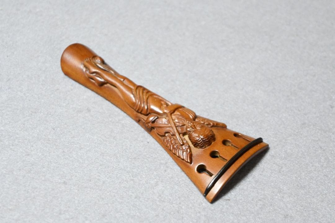 ▲テールピース French 彫刻 Angel BoxWood 4/4