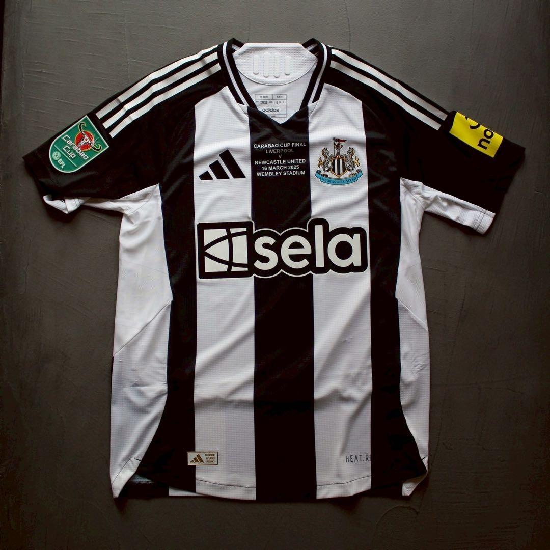 ニューカッスル 24/25 オーセンティック カラバオ決勝仕様 イサク