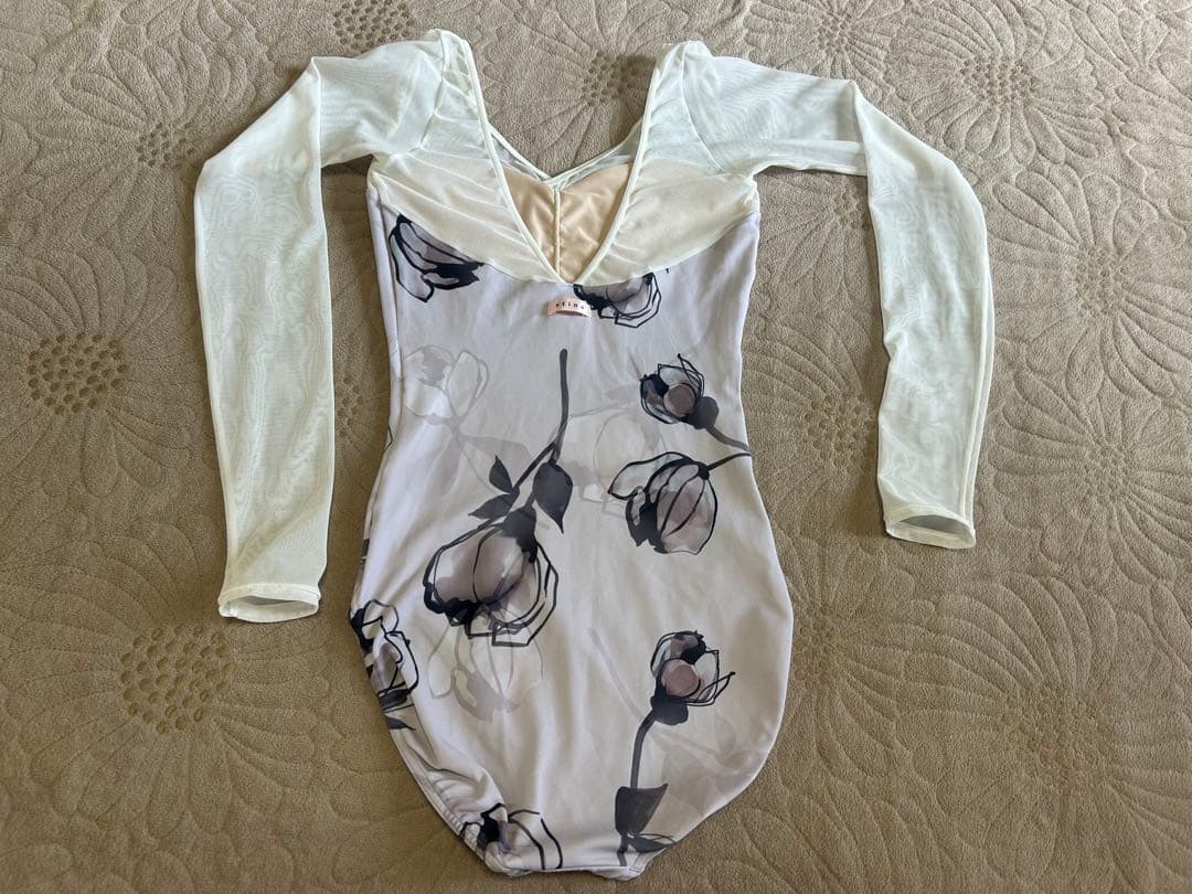 スティナレオタードPサイズ