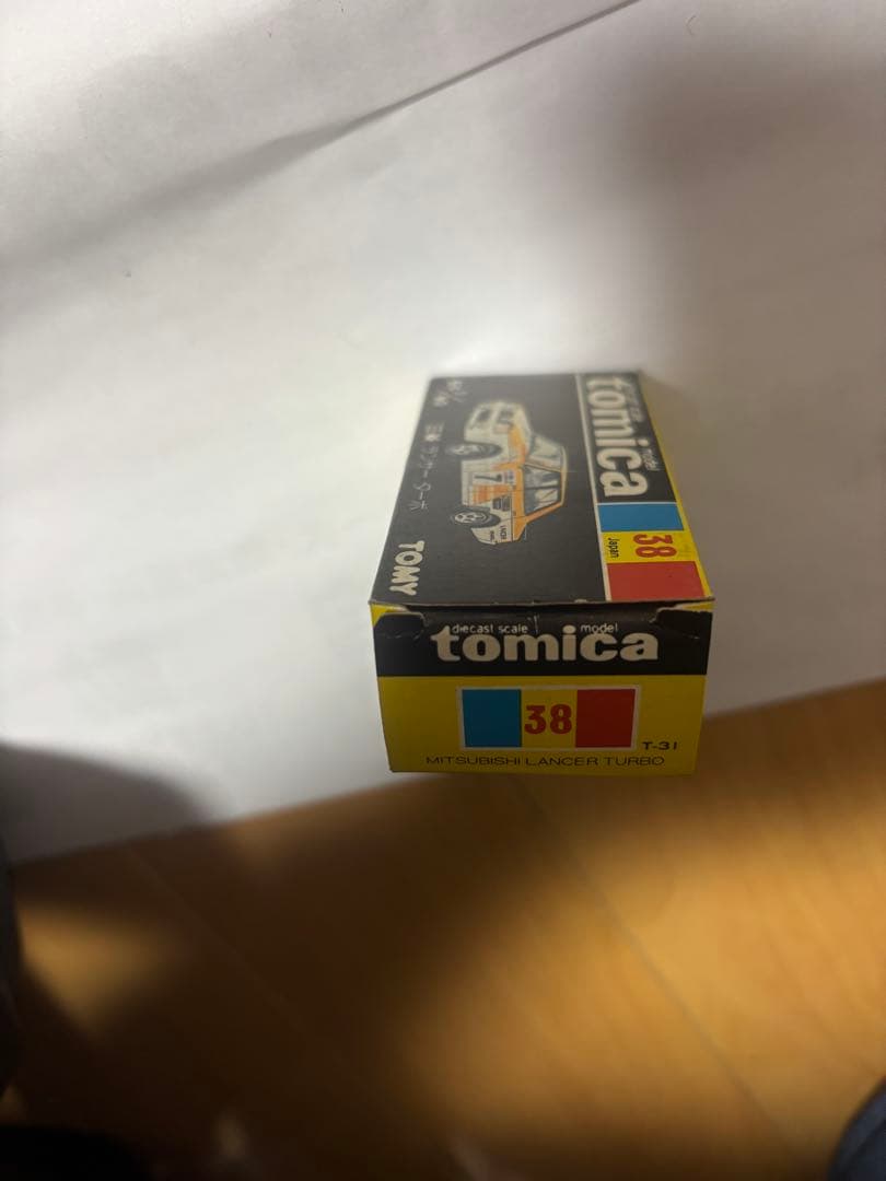 トミカ 三菱ランサーエボリューションターボ 38