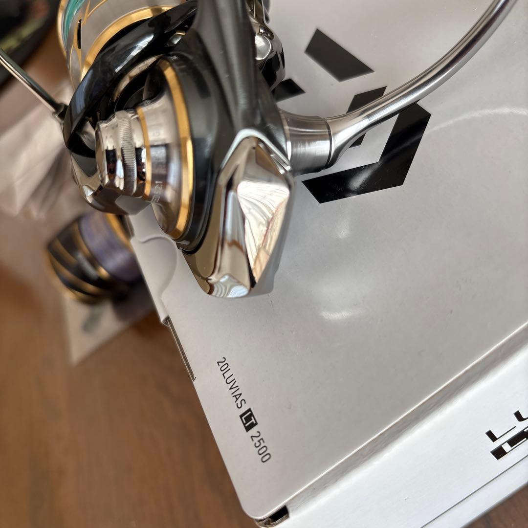 ダイワ ルビアス LT2500 スピニングリール　予備スプール付き