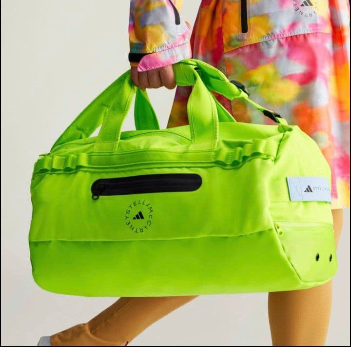 adidas by Stella McCartneyアディダスバイステラマッカー