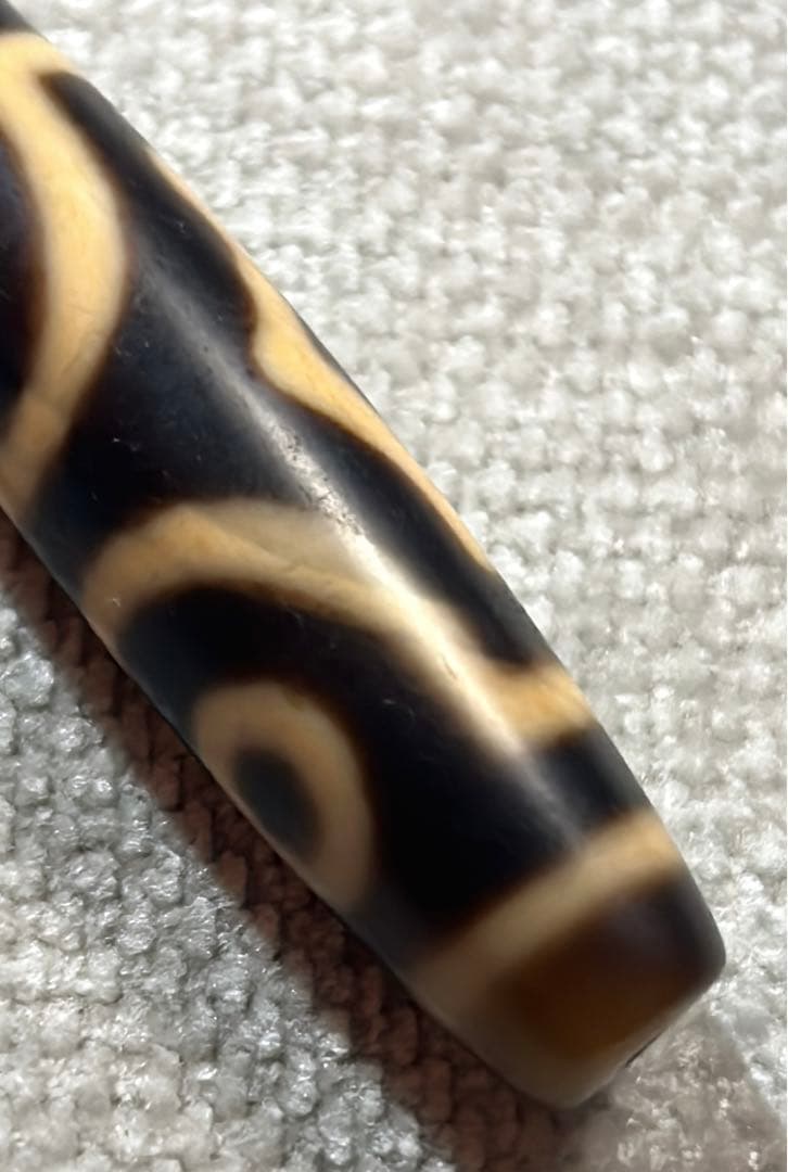 上肯天珠　三眼天珠　／送料込　匿名発送／チベット　天珠