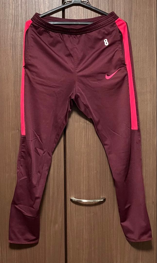 鹿島アントラーズ　トレーニング　パンツ　NIKE　ジャージ　Mサイズ　非売品