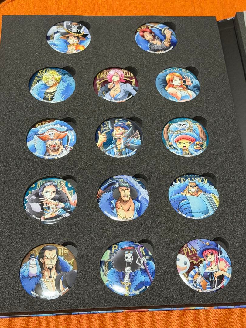 ONE PIECE 20周年　缶バッジセット