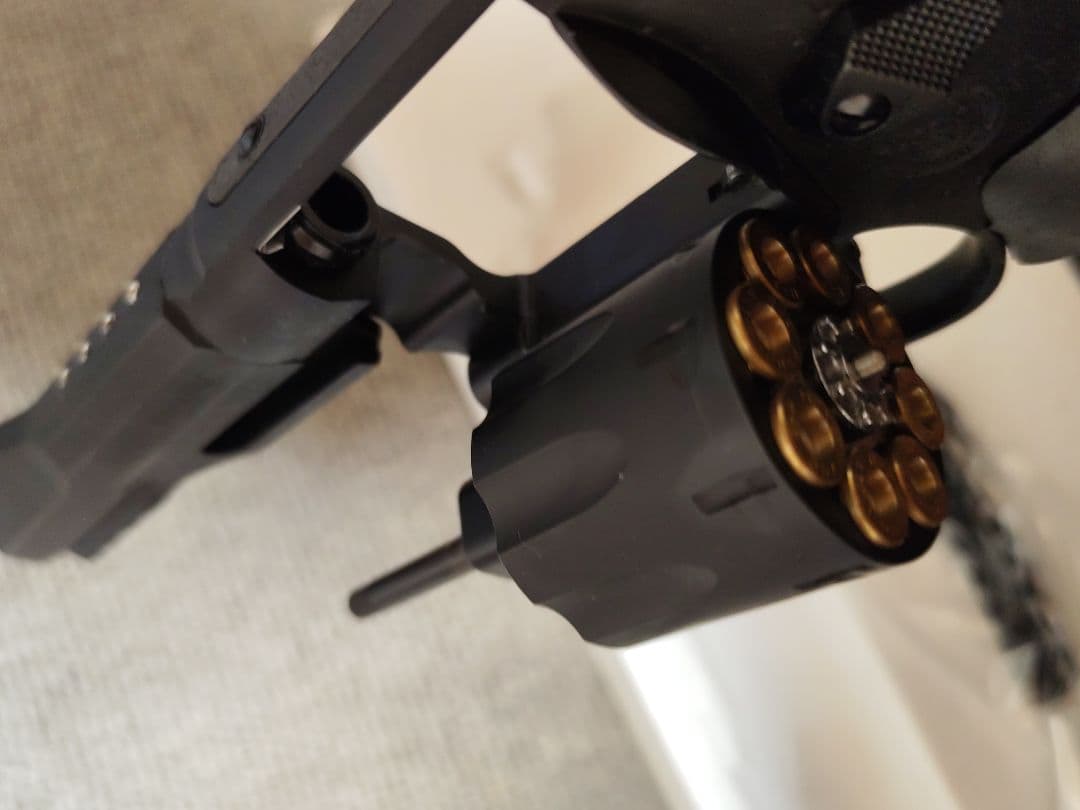 【大幅値下げ中】モデルガン S＆W　M327 R8シリーズ