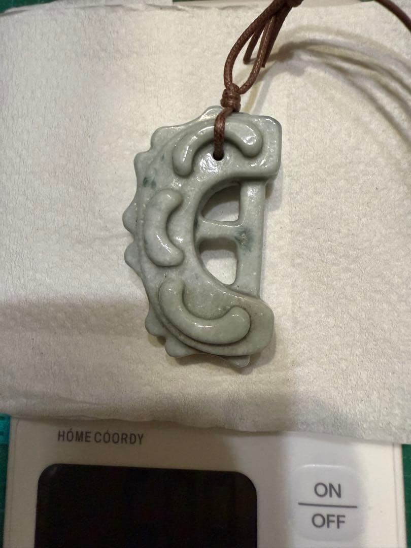 糸魚川翡翠‼️獣形勾玉‼️ 購入時10万円以上‼️これ以上の値引きはいたしません‼️