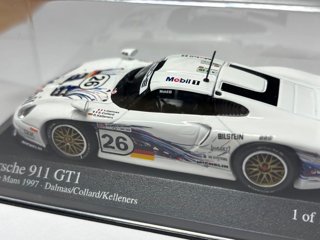 ミニカー Porsche 911 GT1 (Le Mans 1997) (1/43)