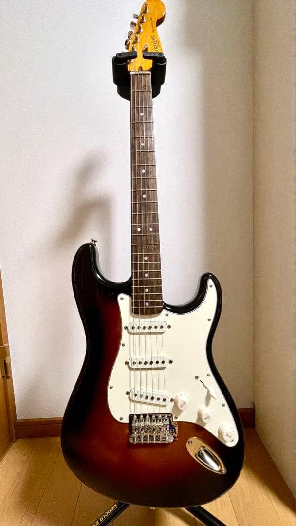 ギター Squier classic vibe 60s stratocaster