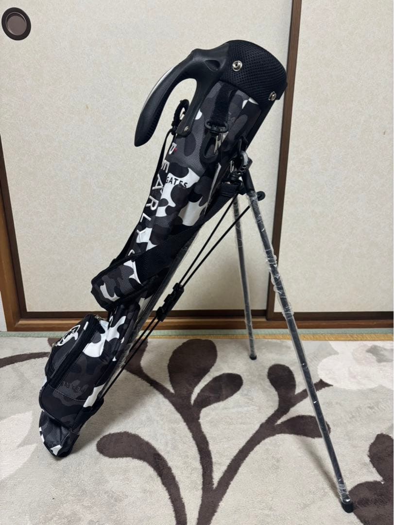 PEARLY GATES 迷彩セルフスタンドバック