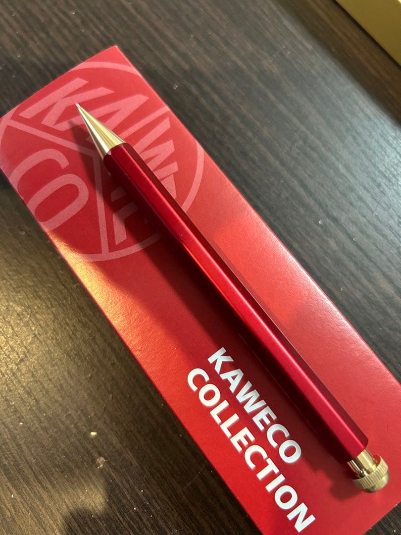 《新品未使用》カヴェコスペシャルレッドエディション 0.5ミリ　シャープペンシル