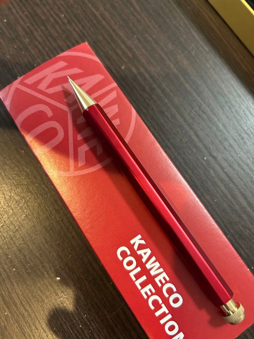 《新品未使用》カヴェコスペシャルレッドエディション 0.5ミリ　シャープペンシル