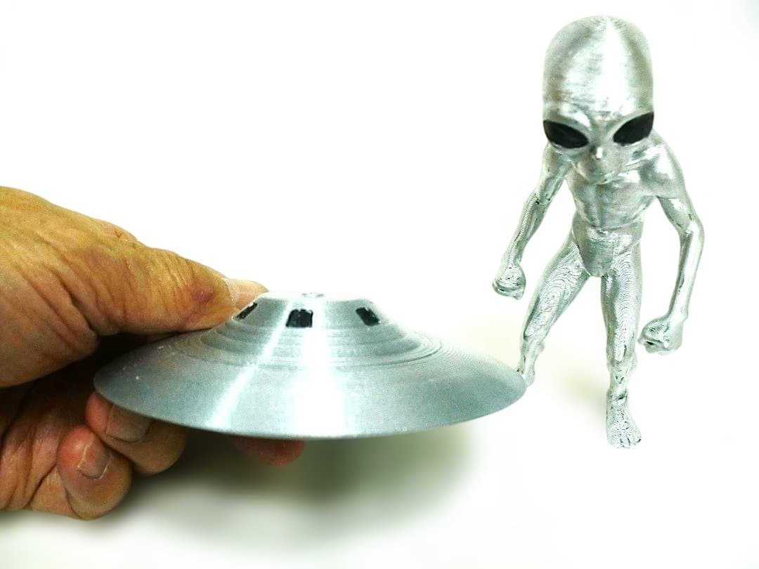 エリア５１UFOジオラマシリーズ火炎放射グレイフィギュアセット