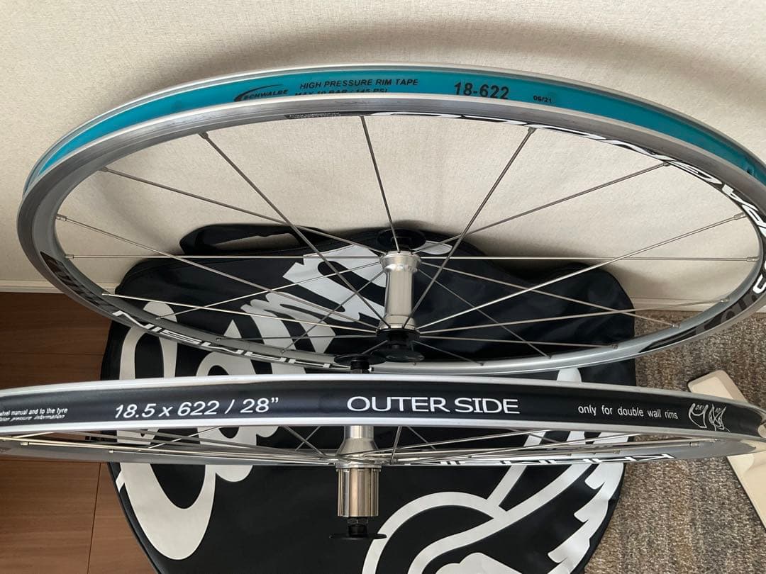 カンパニョーロ　カムシンホイール　シルバー　シマノ&カンパフリー