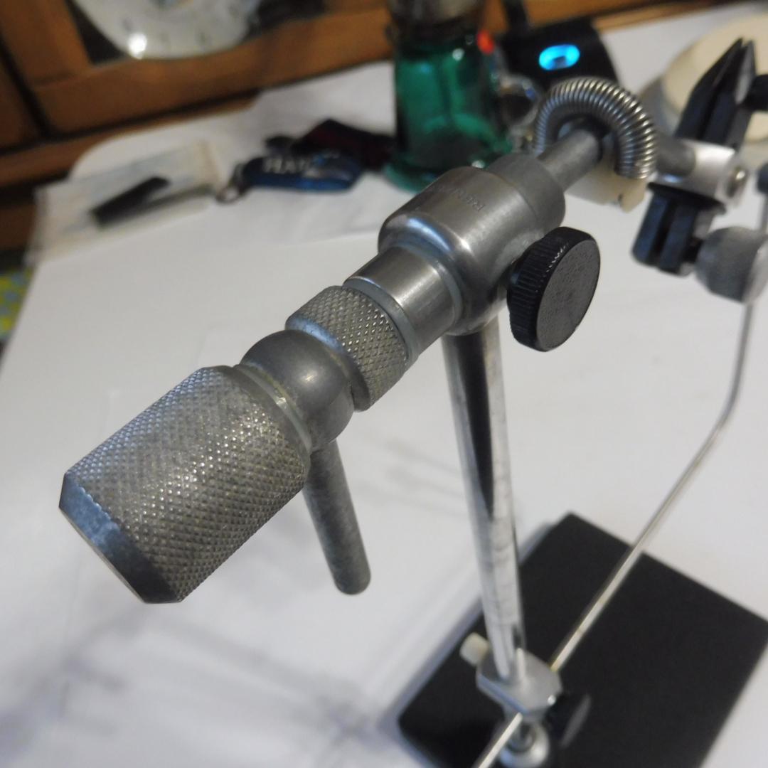 レンゼッティ RENZETTI フライタイイングバイス