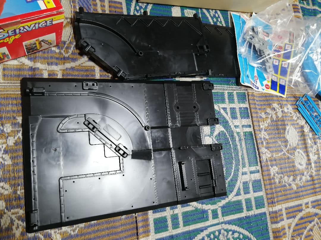 【レア物】マジョレット　シティサービス　スーパーガレージ　レトロ　おもちゃ