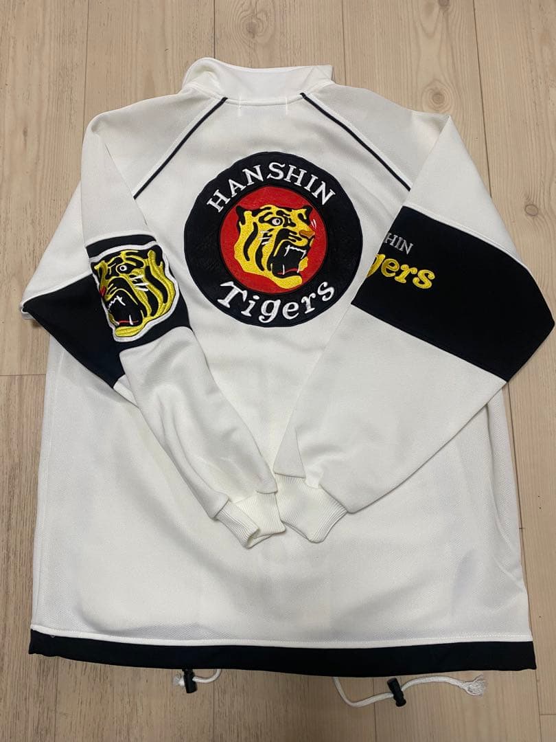 阪神タイガースセットアップジャージ【レア希少】刺繍ロゴ　上下セット　ユニフォーム