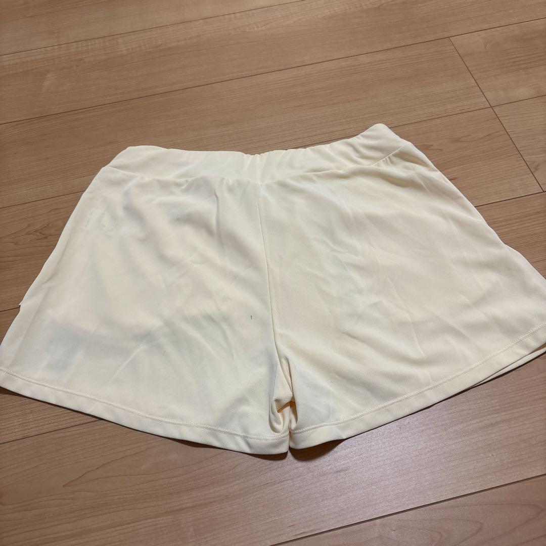 美品‼️ローチェ　イエロー　セットアップ　スコートショートパンツ　フリル　トップス