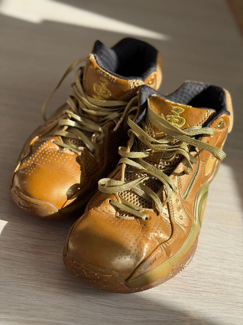 ナイキ エア ズーム ブレイブ III(田臥勇太モデル)