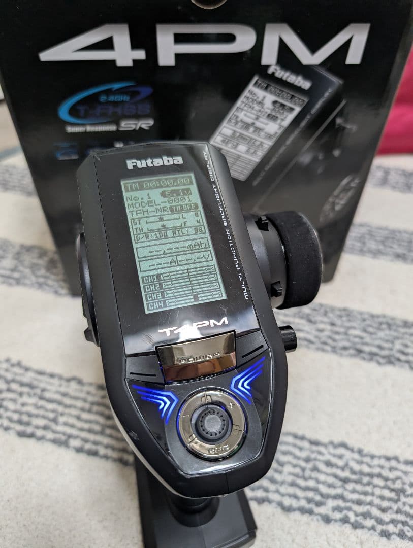Futaba 4PM 　送信機受信機　画像でご判断ください　送料込み