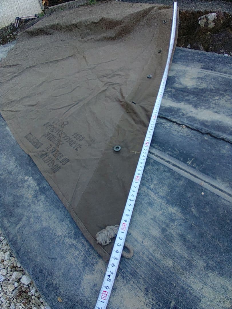 1953年製 (オリーブグリーン？)　オランダ軍パップテント1枚