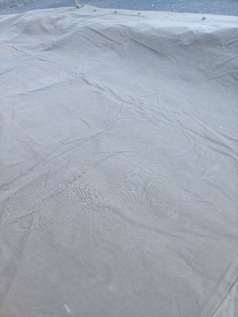 1953年製 (オリーブグリーン？)　オランダ軍パップテント1枚