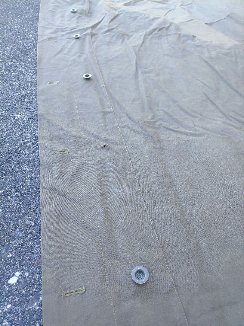 1953年製 (オリーブグリーン？)　オランダ軍パップテント1枚