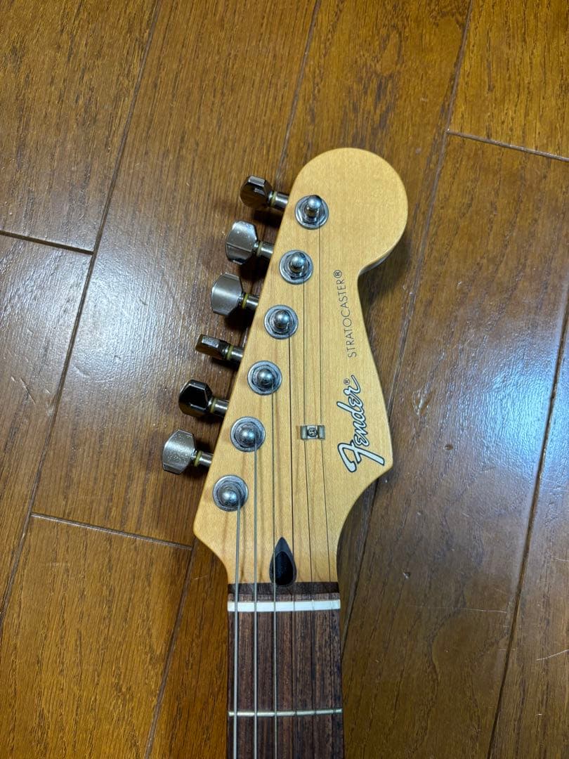 Fender Stratocaster ギターバッグ・スタンド付き