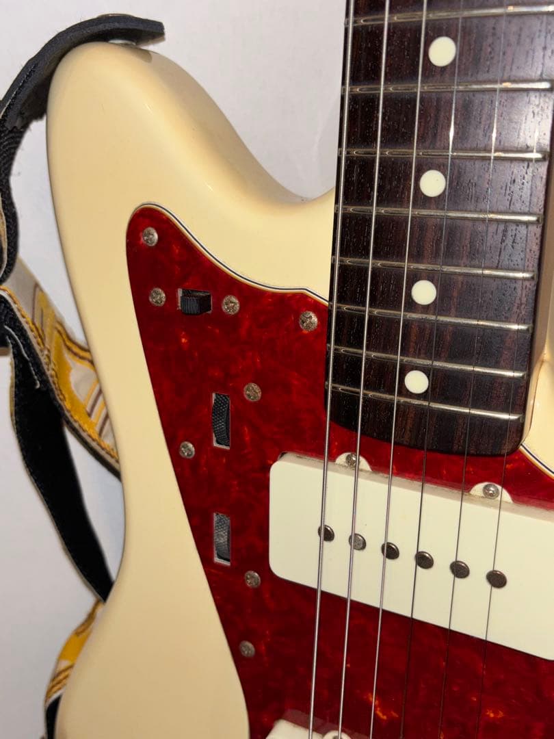 Fender Japan Jazzmaster クリーム