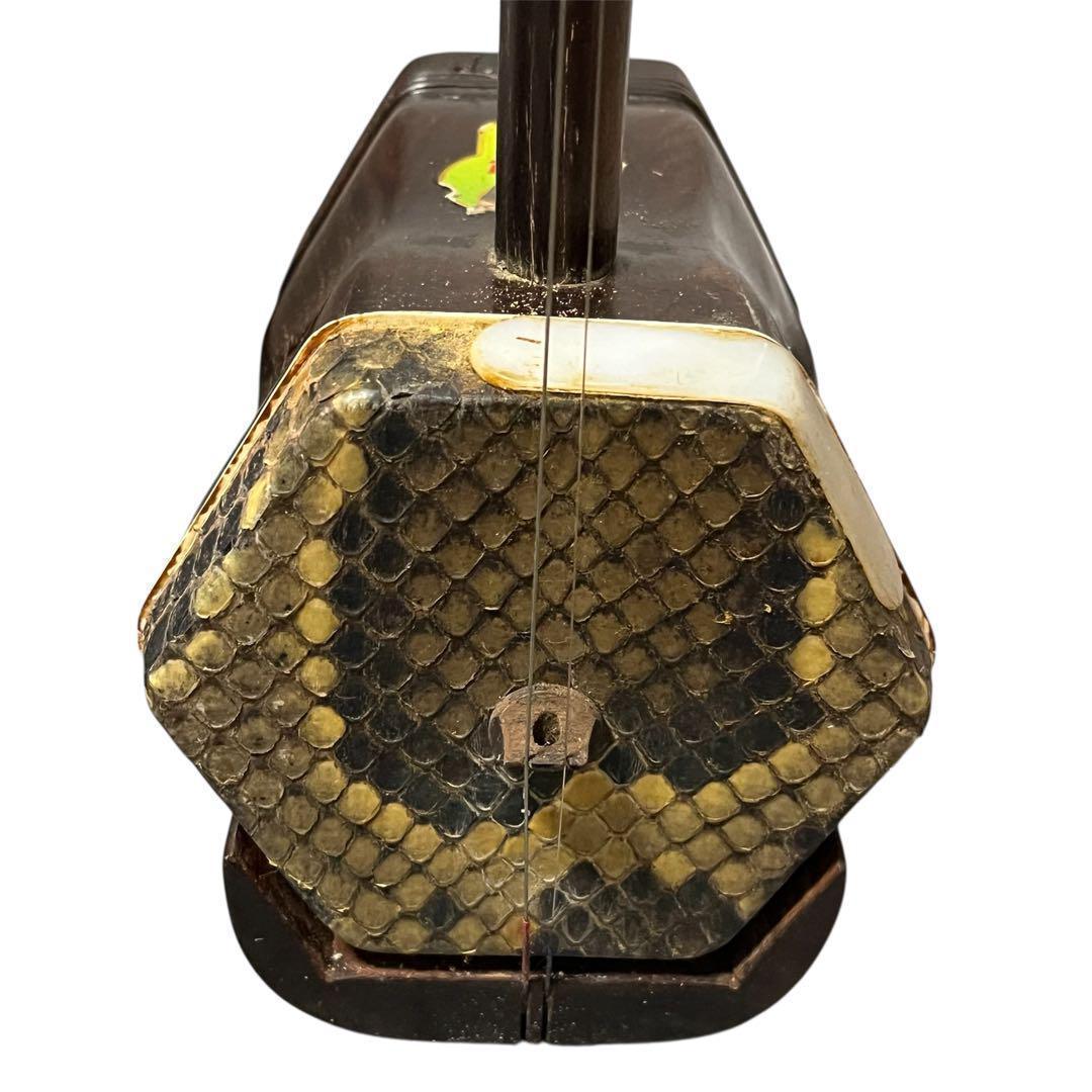 二胡 龍頭 敦煌牌 ケース付き 蛇皮 民族楽器 蛇革 弦楽器 胡弓 パイソン