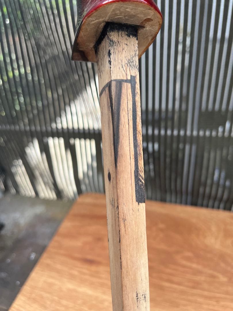 沖縄三線　黒柿(縞杢)小与那城型