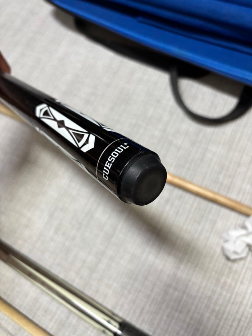 FURY cuesoul ビリヤードキュー2本セットと付属品
