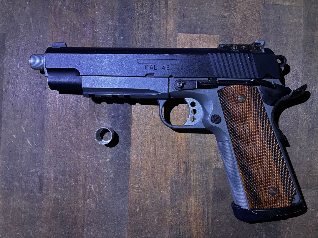 ウェスタンアームズ　スネーク　オペレーター　ガスガン　MGS