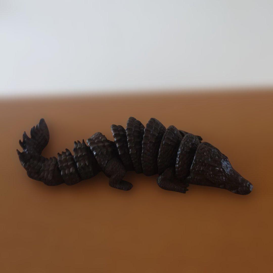 銅製　鰐　自在　在銘